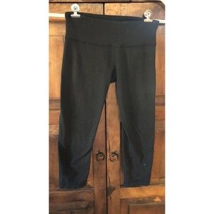 Lululemon Leggings Women’s Size 4 Black Fleece Cropped Yoga Pants 24x21